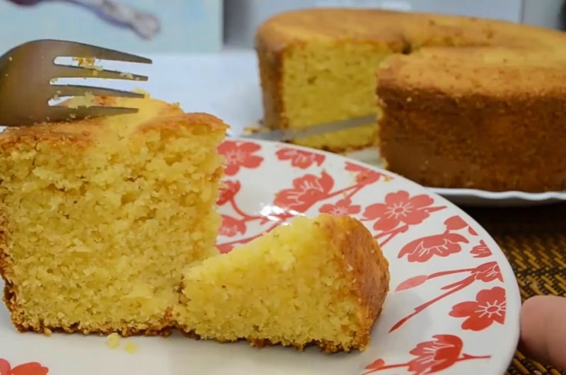 Bolo de Farinha de Milho