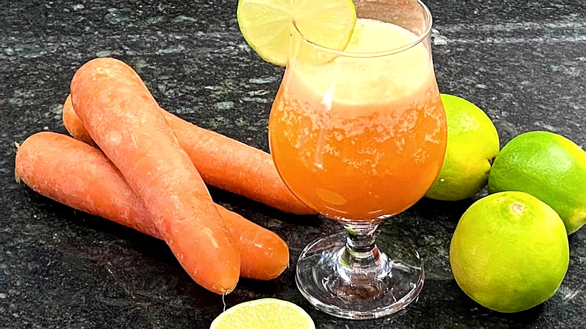 fotode-suco-de-cenoura