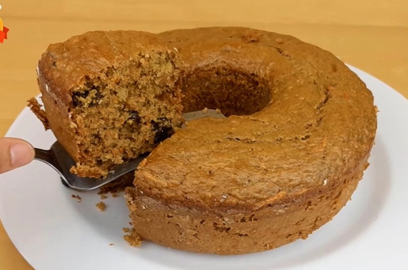 Bolo de Banana com Cenoura