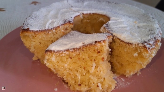 receita-de-bolo-de-coco-simples