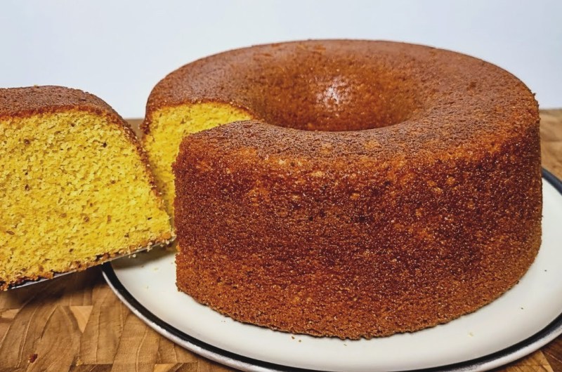 Bolo de Fubá com Laranja de Liquidificador
