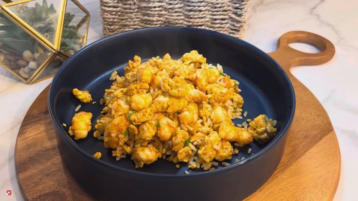receita-de-arroz-frito-com-camarao