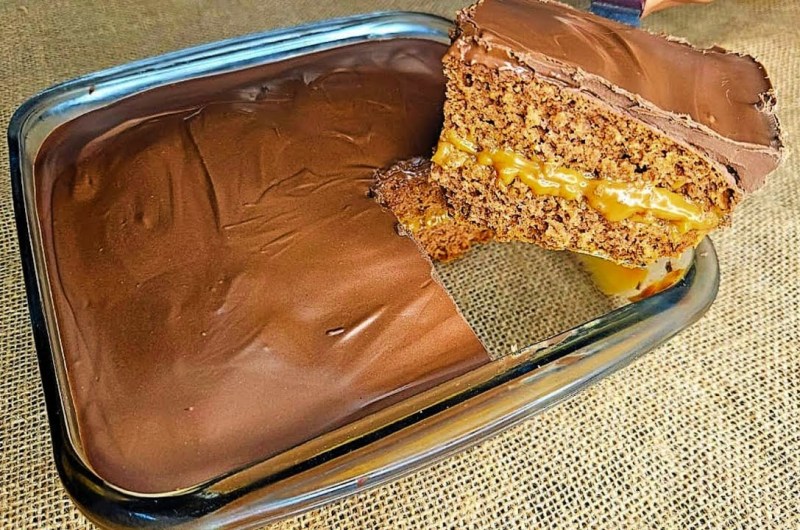 Pão de Mel de Travessa (Sobremesa de Páscoa)