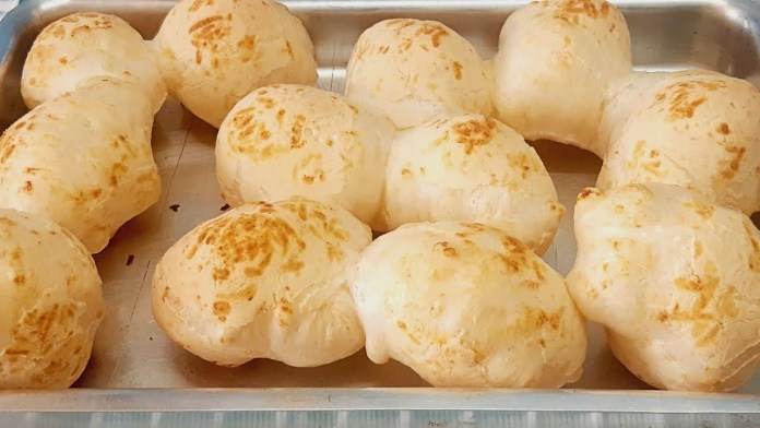 receita-de-pao-de-queijo-de-colher