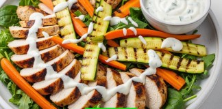 Salada de frango