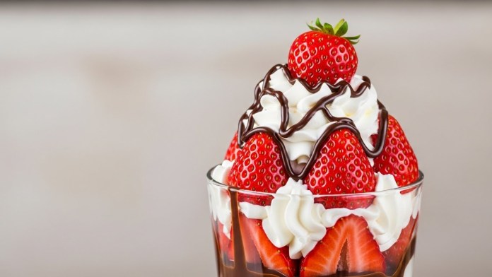 Morango, Chantilly e Chocolate