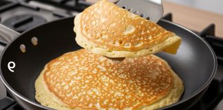 Sem forno e pronto em minutos: o pão de banana mais fácil do mundo Pão de banana